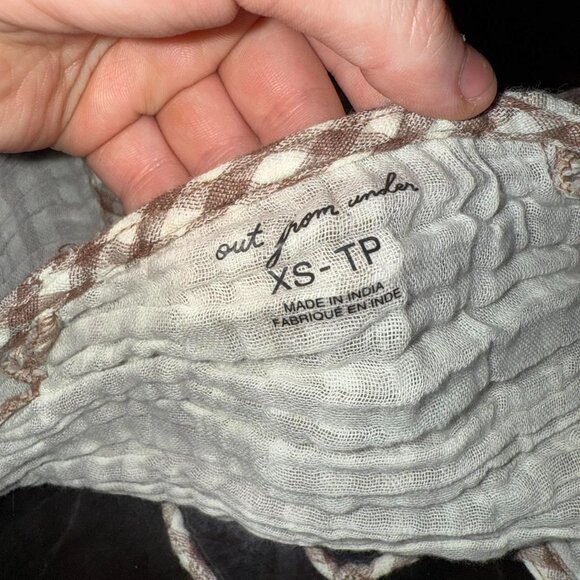 Urban Outfitters Out From Under Crop Top - Picture 2 of 3